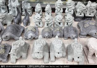 工藝雕塑完美的展示出城市的文化內(nèi)涵